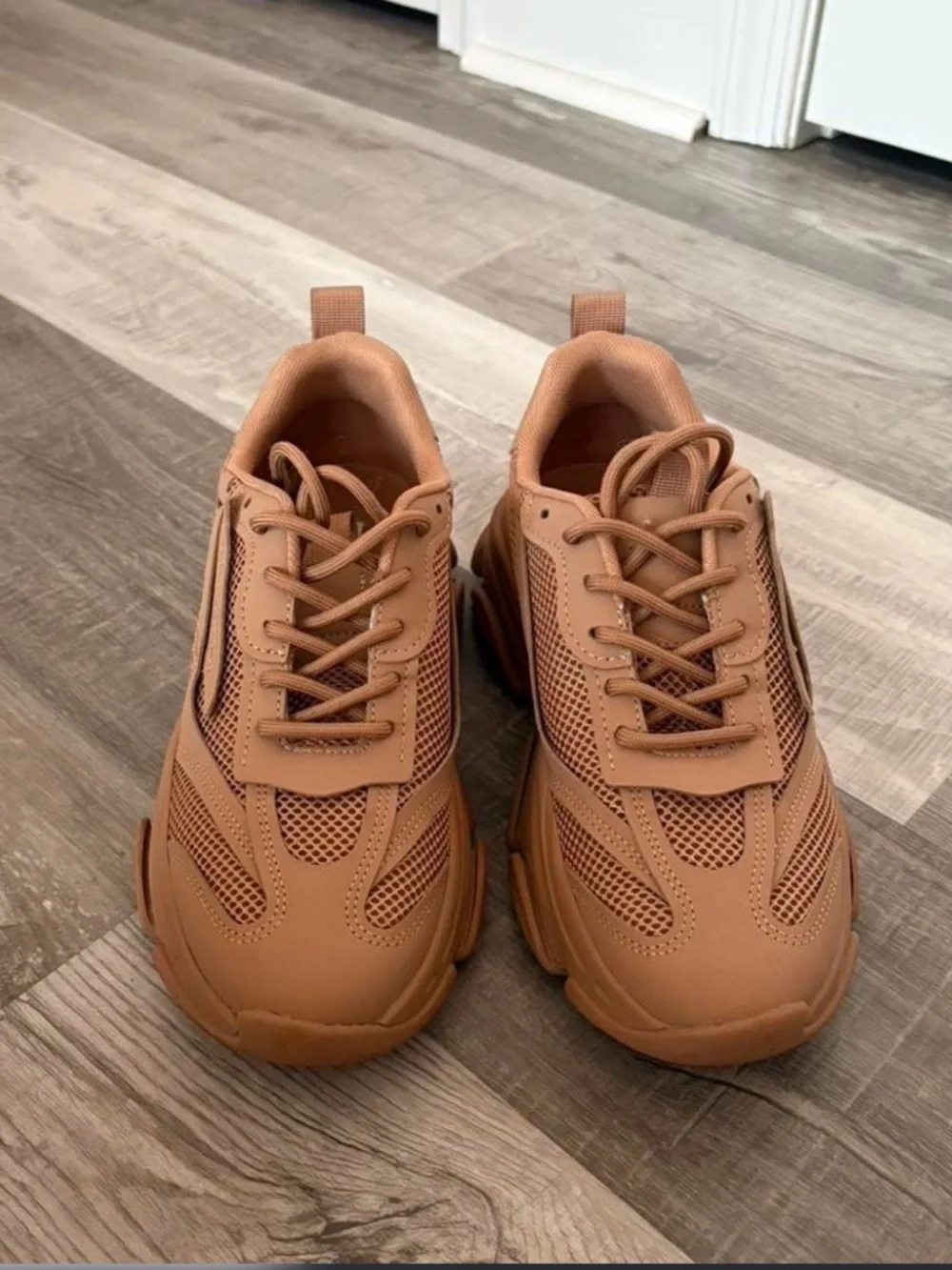 Steve Madden Possession Sneakers - Picture 3 of 8